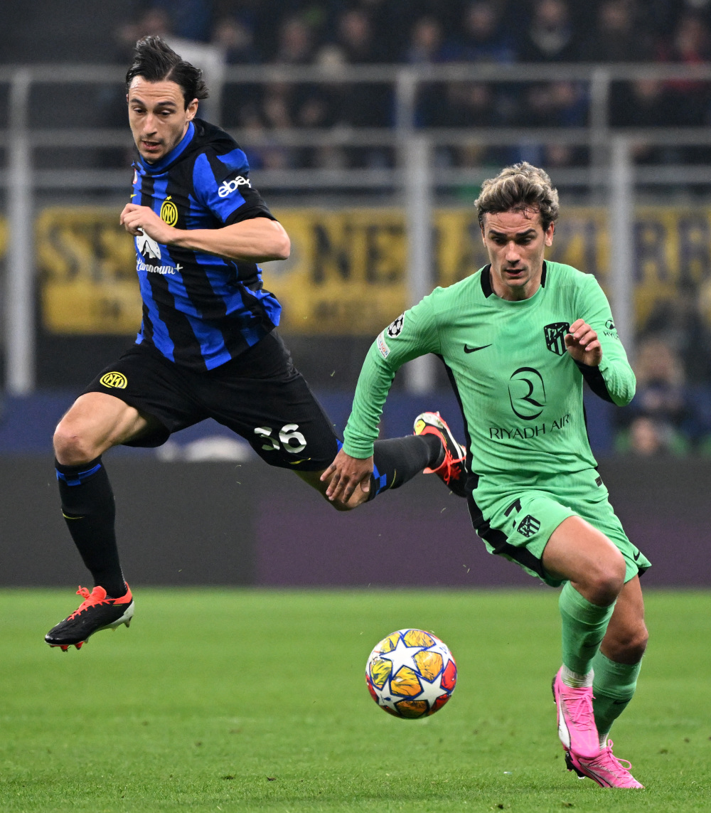 埃贝尔：于帕拒绝续约报价是无稽之谈，希望在年底前完成续约（埃贝尔否认于帕拒绝续约传闻，力争年底前完成续约）