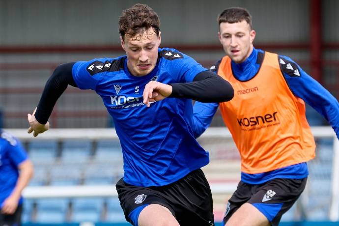 德天空：曼联对阿德耶米感兴趣，红魔首席球探非常了解球员（德媒：曼联有意阿德耶米，红魔首席球探对其知根知底）