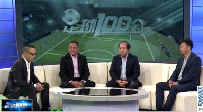 巴萨梅西自由球进球助球队领先（梅西任意球建功，助巴萨取得领先）